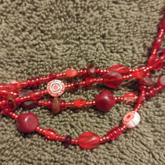 Beaded Necklace -bracelet set - Picture 3 of 3